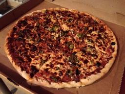The "J" Bomb (Jalapeno Popper Pizza)